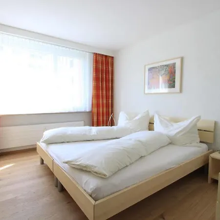 Hotel Skyline House 2*